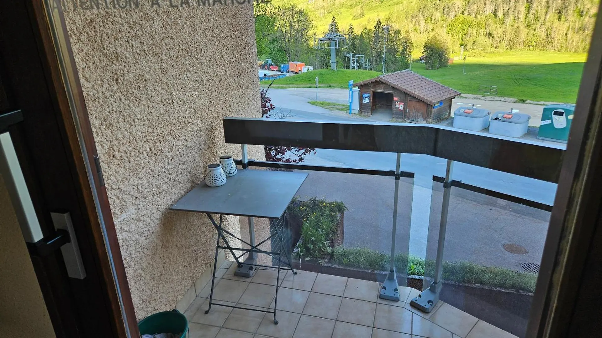 Le Balcon Du Jura Lejlighed Lélex